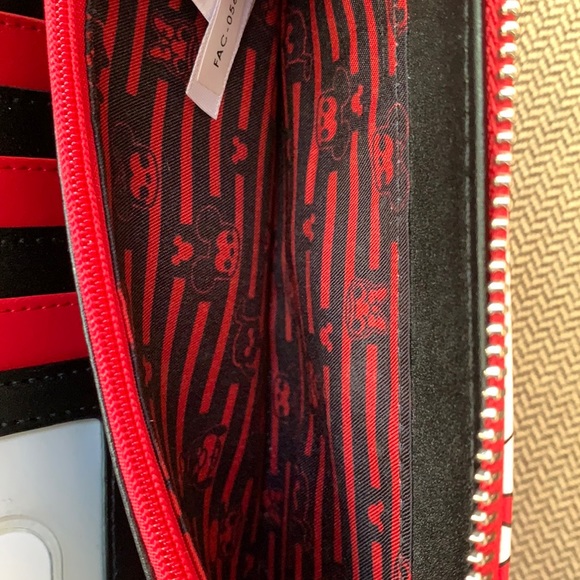 FINAL PRICE Loungefly x Disney Sensational 6 Wallet - Picture 9 of 15